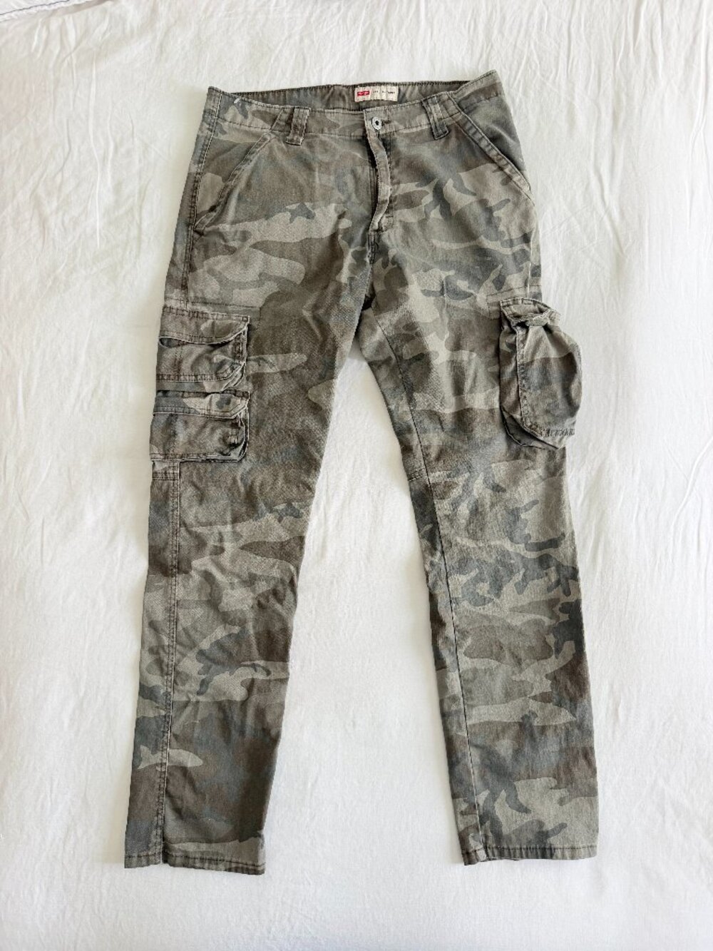 Wrangler Regular Taper Camouflage Cargo Pants